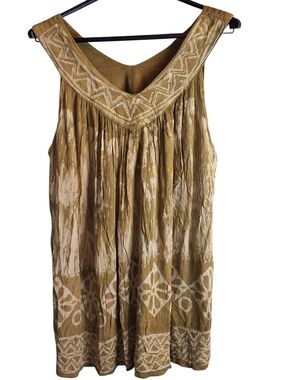 Advanced Apparels Freesize V-Neck Boho Tank Top in Olive